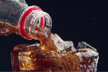 el bicarbonato de sodio se usa para obtener la efervescencia en refrescos
